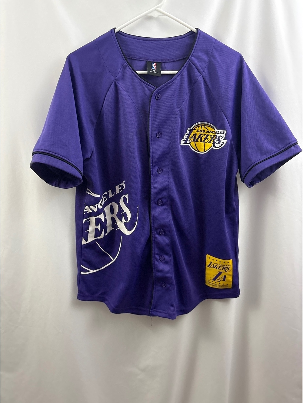 Los Angeles Lakers Purple Button-Up Size M Men’s NBA Baseball Jersey Shirt